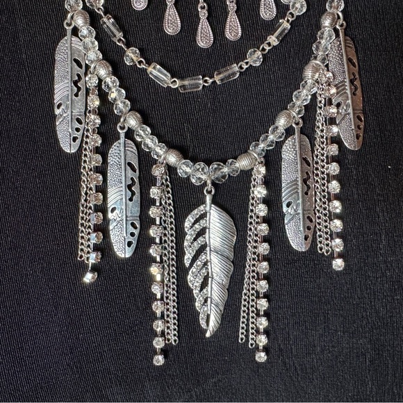 Shyanna Twain jewelry set - Picture 3 of 6